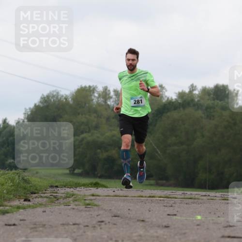 05.05.2024 - 7. Wedeler Halbmarathon H.Heesch http://msf.ph/oto/6221733 05.05.2024 10:57:44 Laufen 281 meine-sportfotos.de