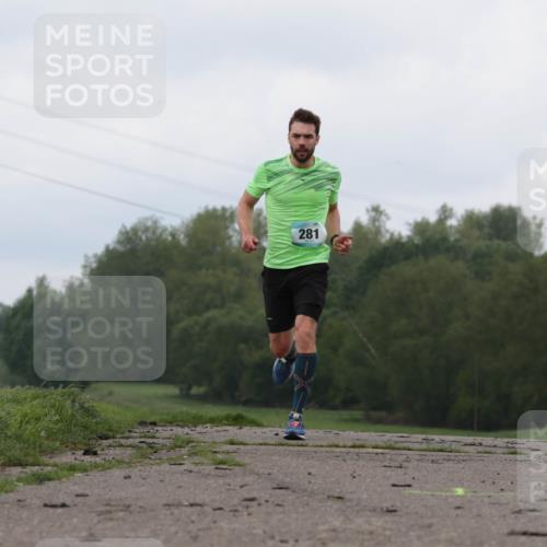 05.05.2024 - 7. Wedeler Halbmarathon H.Heesch http://msf.ph/oto/6221737 05.05.2024 10:57:44 Laufen 281 meine-sportfotos.de