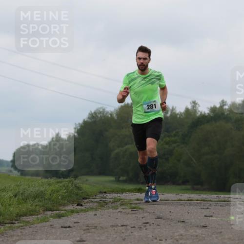 05.05.2024 - 7. Wedeler Halbmarathon H.Heesch http://msf.ph/oto/6221738 05.05.2024 10:57:45 Laufen 281 meine-sportfotos.de