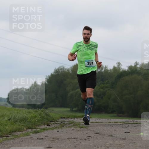 05.05.2024 - 7. Wedeler Halbmarathon H.Heesch http://msf.ph/oto/6221739 05.05.2024 10:57:45 Laufen 281 meine-sportfotos.de