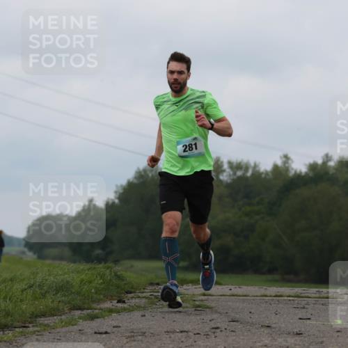 05.05.2024 - 7. Wedeler Halbmarathon H.Heesch http://msf.ph/oto/6221742 05.05.2024 10:57:45 Laufen 281 meine-sportfotos.de