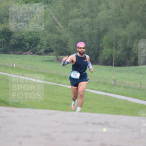 05.05.2024 - 7. Wedeler Halbmarathon H.Heesch http://msf.ph/oto/6221777 05.05.2024 11:00:21 Laufen 147 meine-sportfotos.de