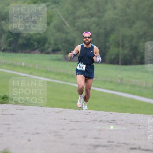 05.05.2024 - 7. Wedeler Halbmarathon H.Heesch http://msf.ph/oto/6221779 05.05.2024 11:00:22 Laufen 147 meine-sportfotos.de