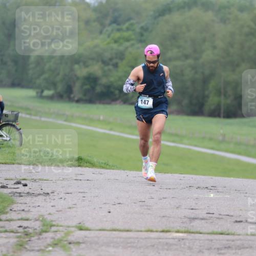 05.05.2024 - 7. Wedeler Halbmarathon H.Heesch http://msf.ph/oto/6221791 05.05.2024 11:00:25 Laufen 147 meine-sportfotos.de