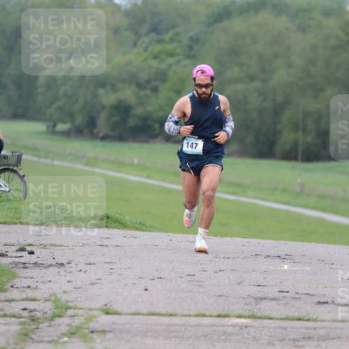 05.05.2024 - 7. Wedeler Halbmarathon H.Heesch http://msf.ph/oto/6221792 05.05.2024 11:00:25 Laufen 147 meine-sportfotos.de