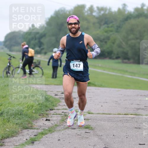 05.05.2024 - 7. Wedeler Halbmarathon H.Heesch http://msf.ph/oto/6221808 05.05.2024 11:00:28 Laufen 147 meine-sportfotos.de