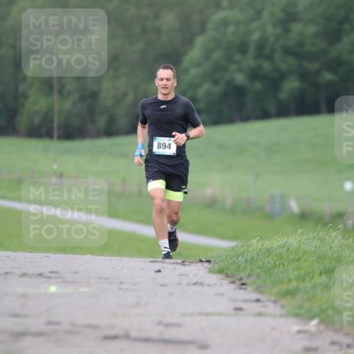 05.05.2024 - 7. Wedeler Halbmarathon H.Heesch http://msf.ph/oto/6221819 05.05.2024 11:01:04 Laufen 894 meine-sportfotos.de
