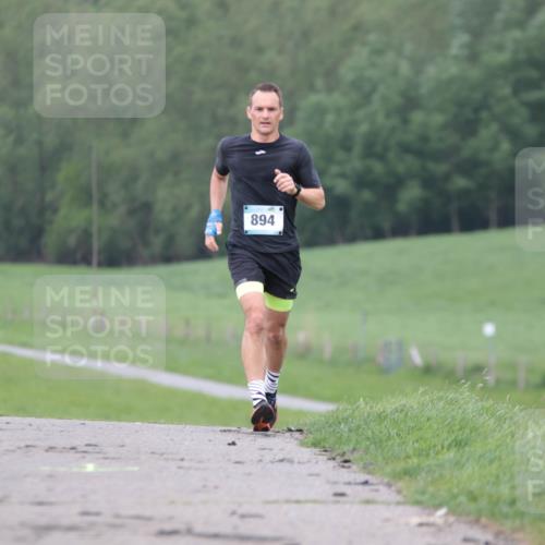 05.05.2024 - 7. Wedeler Halbmarathon H.Heesch http://msf.ph/oto/6221824 05.05.2024 11:01:06 Laufen 894 meine-sportfotos.de