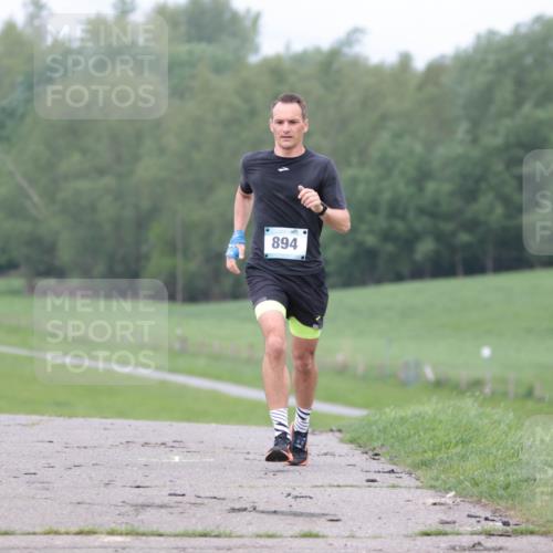 05.05.2024 - 7. Wedeler Halbmarathon H.Heesch http://msf.ph/oto/6221831 05.05.2024 11:01:08 Laufen 894 meine-sportfotos.de