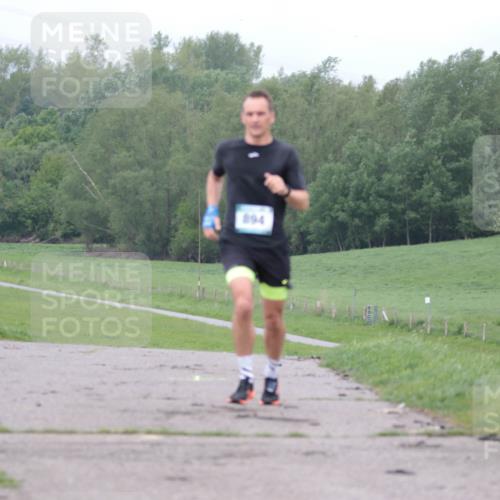 05.05.2024 - 7. Wedeler Halbmarathon H.Heesch http://msf.ph/oto/6221834 05.05.2024 11:01:09 Laufen 894 meine-sportfotos.de