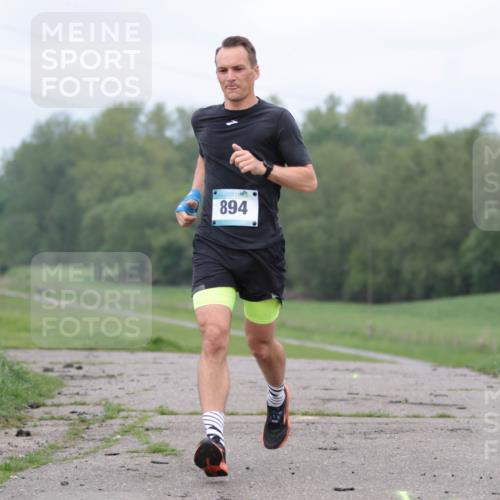 05.05.2024 - 7. Wedeler Halbmarathon H.Heesch http://msf.ph/oto/6221838 05.05.2024 11:01:10 Laufen 894 meine-sportfotos.de