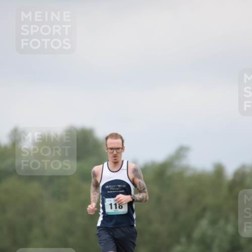 05.05.2024 - 7. Wedeler Halbmarathon H.Heesch http://msf.ph/oto/6221847 05.05.2024 11:01:51 Laufen 32, 118 meine-sportfotos.de