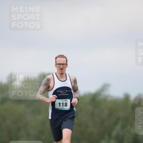 05.05.2024 - 7. Wedeler Halbmarathon H.Heesch http://msf.ph/oto/6221850 05.05.2024 11:01:52 Laufen 32, 7, 118 meine-sportfotos.de