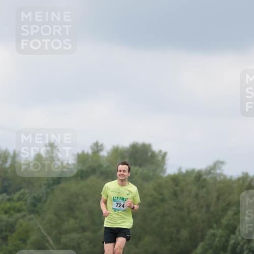 05.05.2024 - 7. Wedeler Halbmarathon H.Heesch http://msf.ph/oto/6221876 05.05.2024 11:02:10 Laufen 724 meine-sportfotos.de