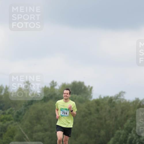 05.05.2024 - 7. Wedeler Halbmarathon H.Heesch http://msf.ph/oto/6221877 05.05.2024 11:02:11 Laufen 724 meine-sportfotos.de