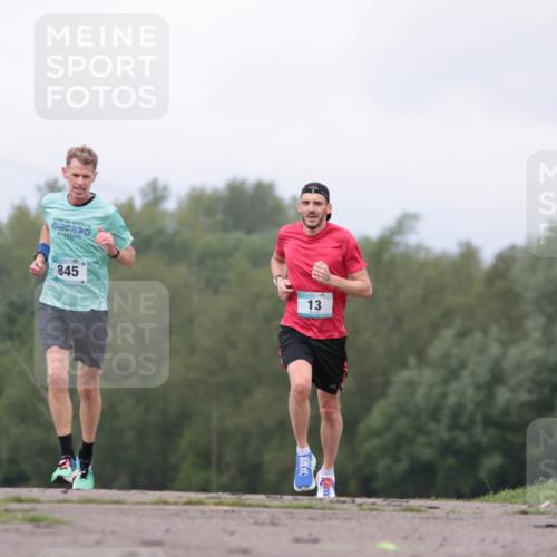 05.05.2024 - 7. Wedeler Halbmarathon H.Heesch http://msf.ph/oto/6221913 05.05.2024 11:03:14 Laufen 845, 13 meine-sportfotos.de