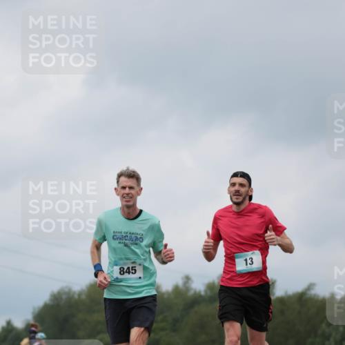 05.05.2024 - 7. Wedeler Halbmarathon H.Heesch http://msf.ph/oto/6221928 05.05.2024 11:03:18 Laufen 845, 13 meine-sportfotos.de