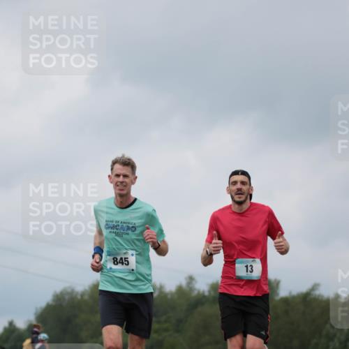 05.05.2024 - 7. Wedeler Halbmarathon H.Heesch http://msf.ph/oto/6221929 05.05.2024 11:03:18 Laufen 845, 13 meine-sportfotos.de