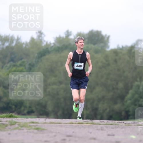 05.05.2024 - 7. Wedeler Halbmarathon H.Heesch http://msf.ph/oto/6221948 05.05.2024 11:03:41 Laufen 340 meine-sportfotos.de