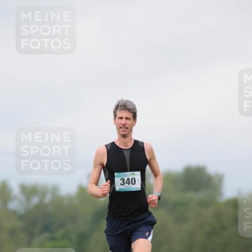 05.05.2024 - 7. Wedeler Halbmarathon H.Heesch http://msf.ph/oto/6221955 05.05.2024 11:03:44 Laufen 340 meine-sportfotos.de