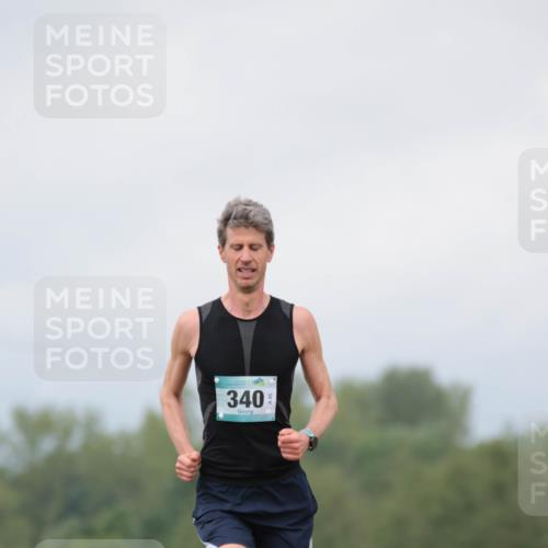 05.05.2024 - 7. Wedeler Halbmarathon H.Heesch http://msf.ph/oto/6221958 05.05.2024 11:03:44 Laufen 340 meine-sportfotos.de