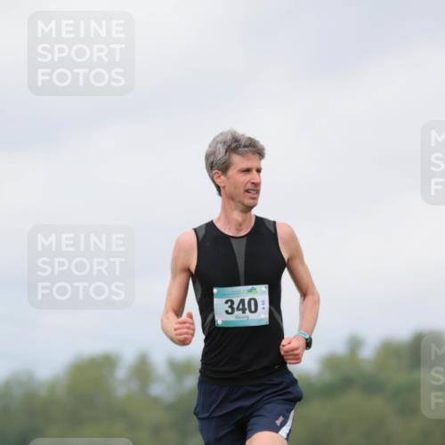 05.05.2024 - 7. Wedeler Halbmarathon H.Heesch http://msf.ph/oto/6221965 05.05.2024 11:03:45 Laufen 340 meine-sportfotos.de