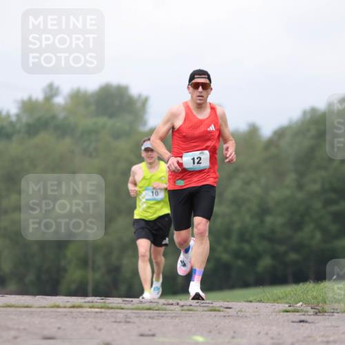 05.05.2024 - 7. Wedeler Halbmarathon H.Heesch http://msf.ph/oto/6221980 05.05.2024 11:04:05 Laufen 10, 12 meine-sportfotos.de