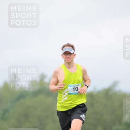 05.05.2024 - 7. Wedeler Halbmarathon H.Heesch http://msf.ph/oto/6221992 05.05.2024 11:04:09 Laufen 10 meine-sportfotos.de