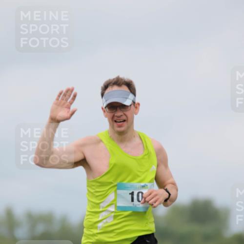 05.05.2024 - 7. Wedeler Halbmarathon H.Heesch http://msf.ph/oto/6221999 05.05.2024 11:04:11 Laufen 10 meine-sportfotos.de