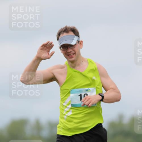 05.05.2024 - 7. Wedeler Halbmarathon H.Heesch http://msf.ph/oto/6222002 05.05.2024 11:04:11 Laufen 10 meine-sportfotos.de