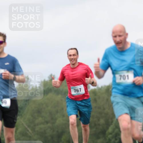 05.05.2024 - 7. Wedeler Halbmarathon H.Heesch http://msf.ph/oto/6222025 05.05.2024 11:04:47 Laufen 59, 767, 701 meine-sportfotos.de
