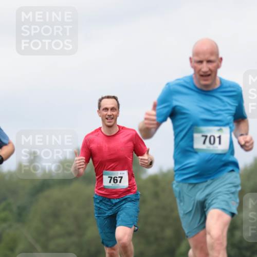 05.05.2024 - 7. Wedeler Halbmarathon H.Heesch http://msf.ph/oto/6222028 05.05.2024 11:04:47 Laufen 27, 8, 34, 767, 701 meine-sportfotos.de