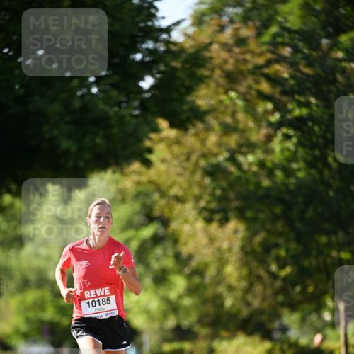 08.06.2024 - REWE Women's Run Dr. Thomas Lammeyer http://msf.ph/oto/6242303 09.06.2024 09:12:50 Laufen 10185 meine-sportfotos.de