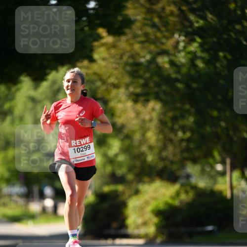 08.06.2024 - REWE Women's Run Dr. Thomas Lammeyer http://msf.ph/oto/6242321 09.06.2024 09:13:02 Laufen 10299 meine-sportfotos.de