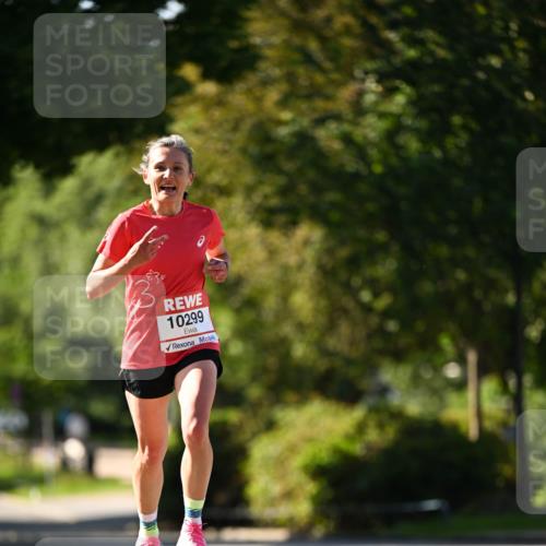 08.06.2024 - REWE Women's Run Dr. Thomas Lammeyer http://msf.ph/oto/6242323 09.06.2024 09:13:02 Laufen 10299 meine-sportfotos.de
