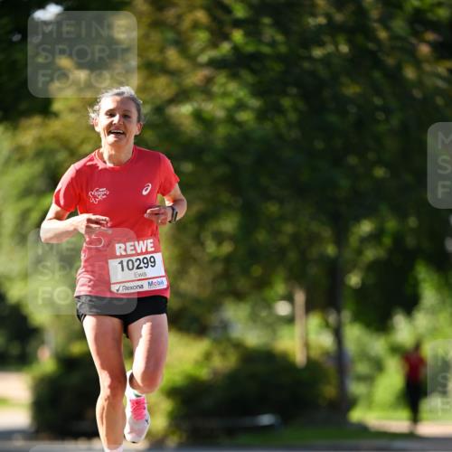 08.06.2024 - REWE Women's Run Dr. Thomas Lammeyer http://msf.ph/oto/6242327 09.06.2024 09:13:03 Laufen 10299 meine-sportfotos.de