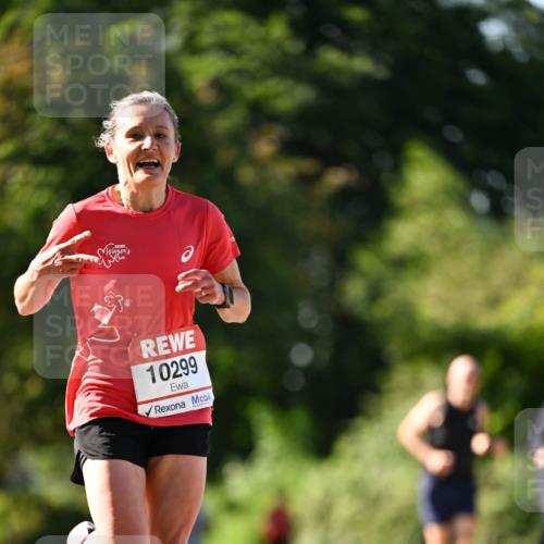 08.06.2024 - REWE Women's Run Dr. Thomas Lammeyer http://msf.ph/oto/6242334 09.06.2024 09:13:04 Laufen 10299 meine-sportfotos.de