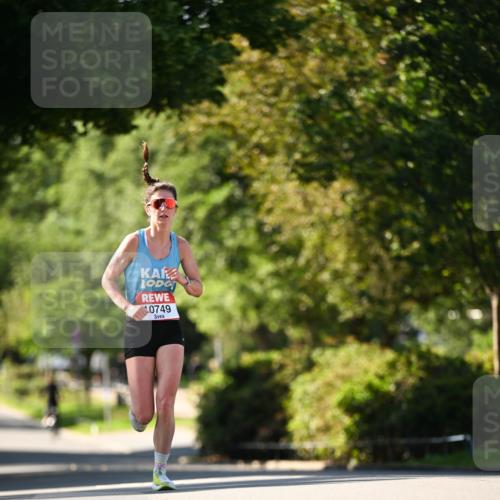 08.06.2024 - REWE Women's Run Dr. Thomas Lammeyer http://msf.ph/oto/6242339 09.06.2024 09:13:24 Laufen 0749 meine-sportfotos.de
