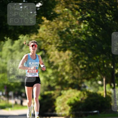 08.06.2024 - REWE Women's Run Dr. Thomas Lammeyer http://msf.ph/oto/6242343 09.06.2024 09:13:25 Laufen 10749 meine-sportfotos.de