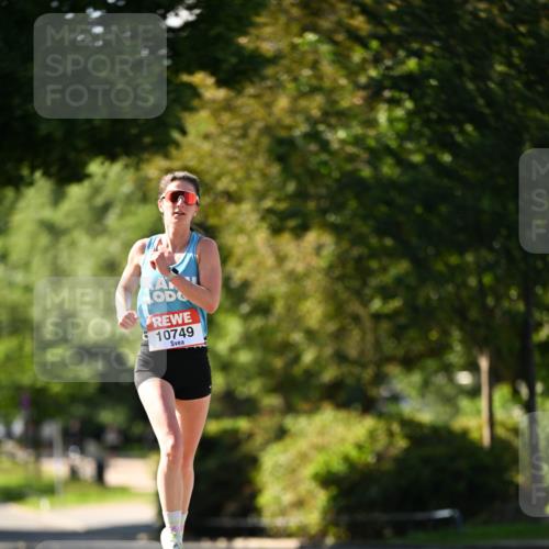 08.06.2024 - REWE Women's Run Dr. Thomas Lammeyer http://msf.ph/oto/6242345 09.06.2024 09:13:25 Laufen 10749 meine-sportfotos.de