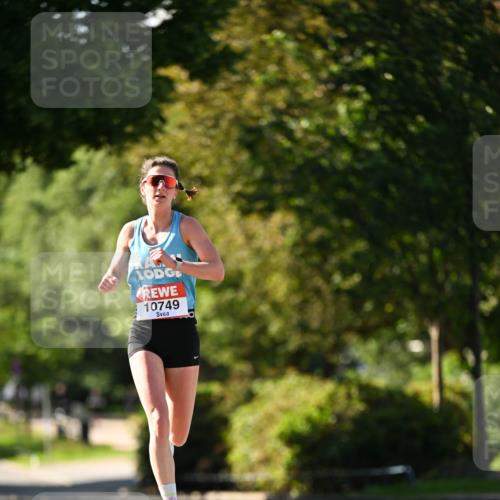 08.06.2024 - REWE Women's Run Dr. Thomas Lammeyer http://msf.ph/oto/6242346 09.06.2024 09:13:25 Laufen 10749 meine-sportfotos.de