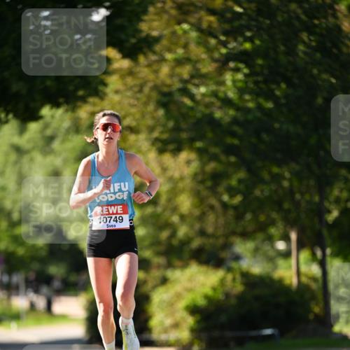 08.06.2024 - REWE Women's Run Dr. Thomas Lammeyer http://msf.ph/oto/6242347 09.06.2024 09:13:25 Laufen 10749 meine-sportfotos.de