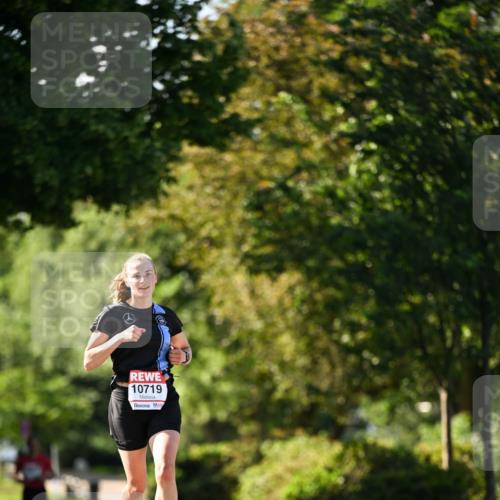 08.06.2024 - REWE Women's Run Dr. Thomas Lammeyer http://msf.ph/oto/6242361 09.06.2024 09:13:52 Laufen 10719 meine-sportfotos.de