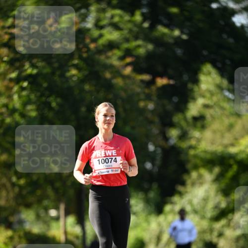 08.06.2024 - REWE Women's Run Dr. Thomas Lammeyer http://msf.ph/oto/6242386 09.06.2024 09:14:03 Laufen 10074 meine-sportfotos.de