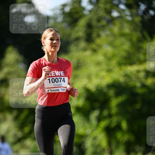 08.06.2024 - REWE Women's Run Dr. Thomas Lammeyer http://msf.ph/oto/6242397 09.06.2024 09:14:04 Laufen 10074 meine-sportfotos.de
