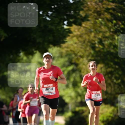 08.06.2024 - REWE Women's Run Dr. Thomas Lammeyer http://msf.ph/oto/6242691 09.06.2024 09:15:49 Laufen 10207, 10328 meine-sportfotos.de