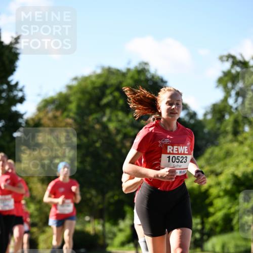 08.06.2024 - REWE Women's Run Dr. Thomas Lammeyer http://msf.ph/oto/6243045 09.06.2024 09:17:01 Laufen 10523 meine-sportfotos.de
