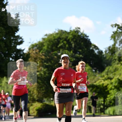 08.06.2024 - REWE Women's Run Dr. Thomas Lammeyer http://msf.ph/oto/6243073 09.06.2024 09:17:07 Laufen 10756 meine-sportfotos.de