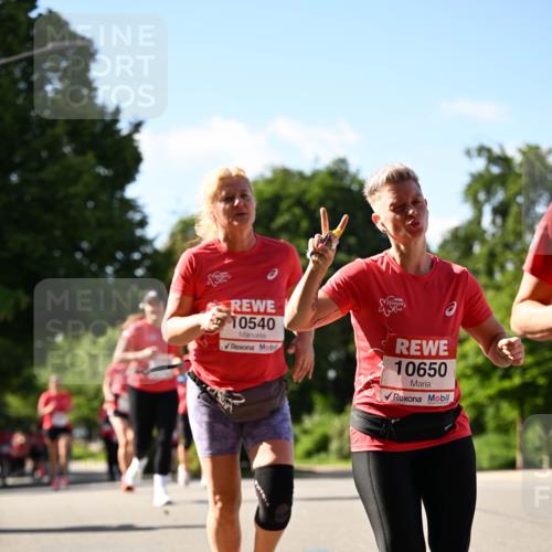 08.06.2024 - REWE Women's Run Dr. Thomas Lammeyer http://msf.ph/oto/6243785 09.06.2024 09:19:17 Laufen 10540, 10650 meine-sportfotos.de