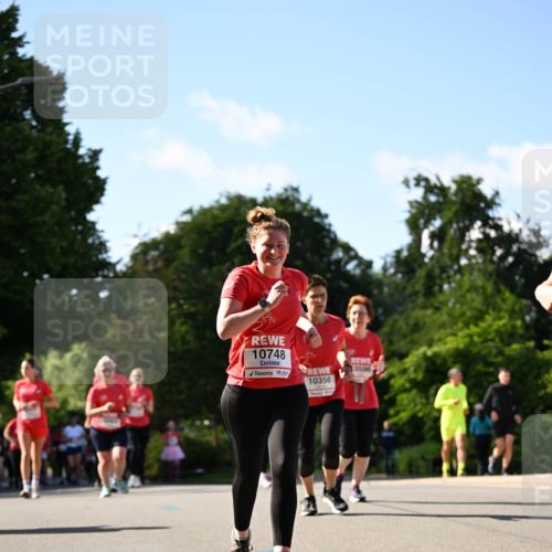 08.06.2024 - REWE Women's Run Dr. Thomas Lammeyer http://msf.ph/oto/6244301 09.06.2024 09:20:33 Laufen 10748, 0596, 10356 meine-sportfotos.de